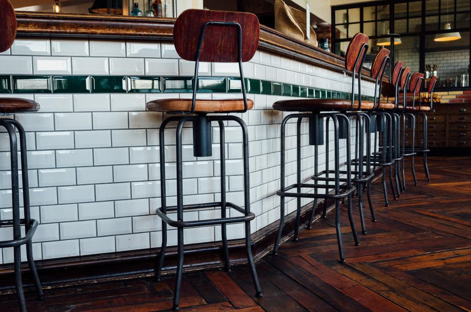 The Ultimate Guide to Choosing the Best Swivel Bar Stools for Your Home