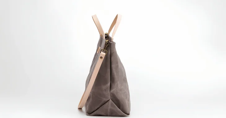 How to Choose a Suede Bag for Your Routine